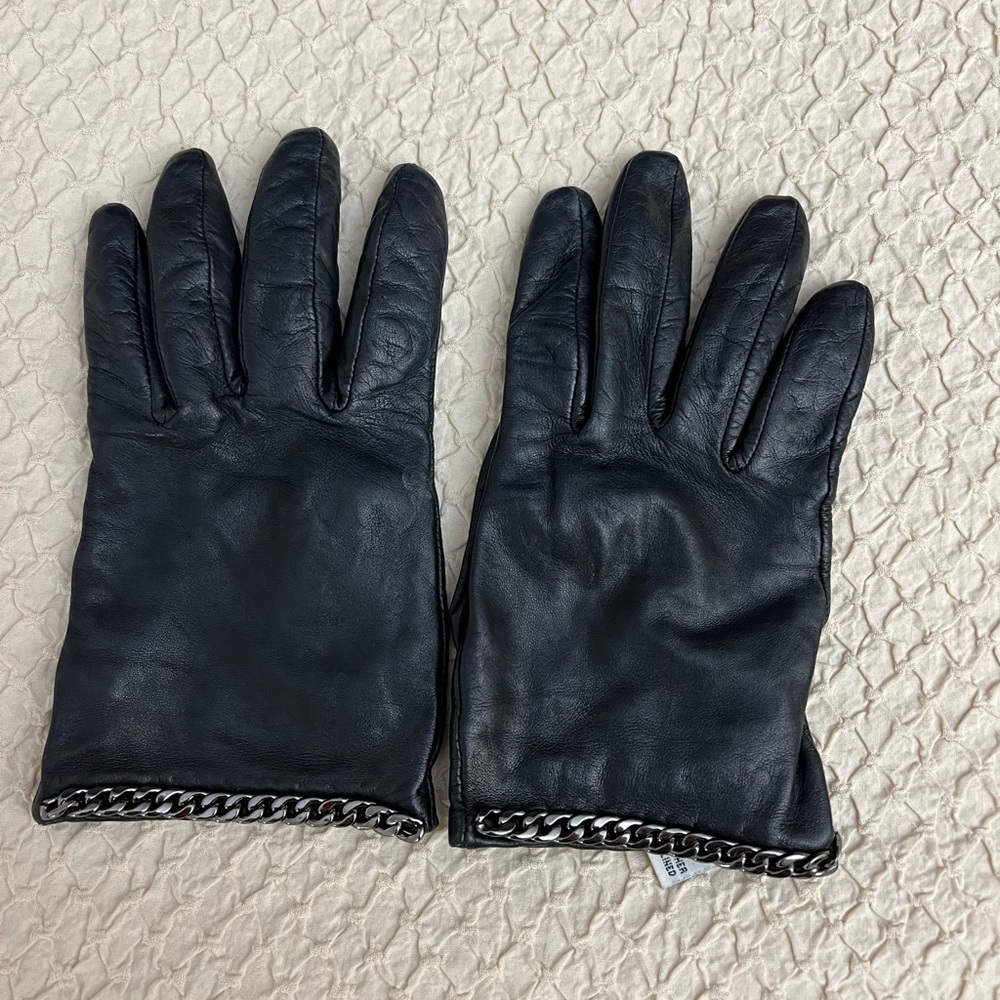Black genuine leather gloves with cute chain detail, size 7, Kenneth Cole